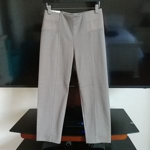 Simply Noelle NWT Taupe Capri Pants